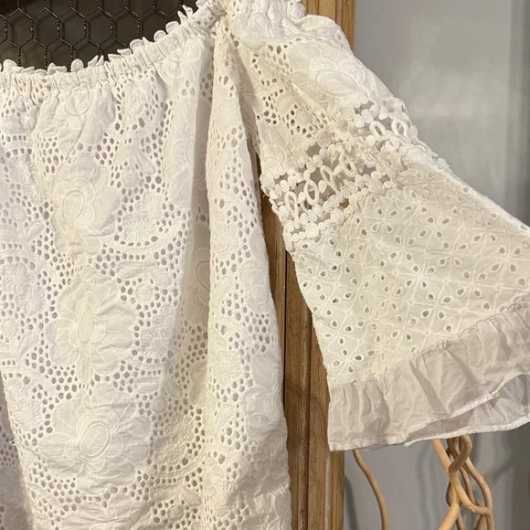 Lily Pulitzer White Eyelet Lace Women's Top - Picture 2 of 5